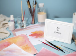 Art therapy session for trauma recovery